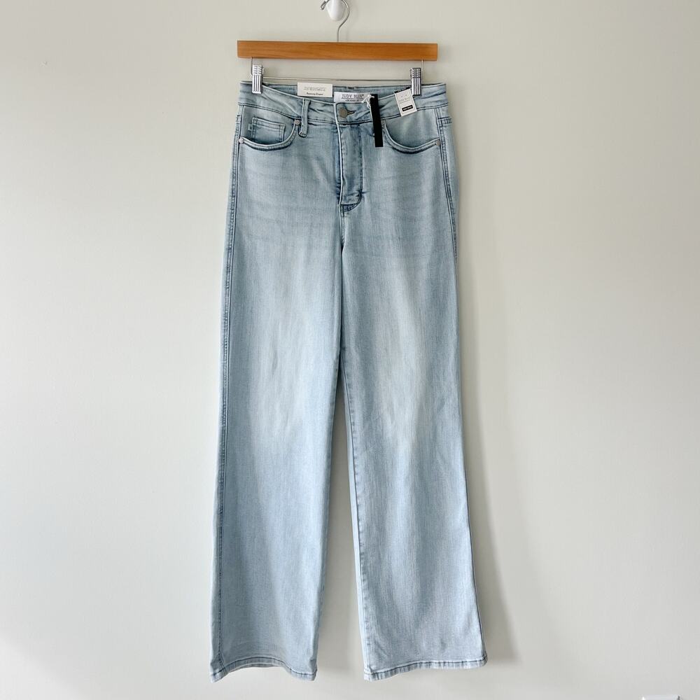Judy Blue NWT Marco High Rise Tummy Control Top Straight Light Wash Denim Jeans - Picture 3 of 12